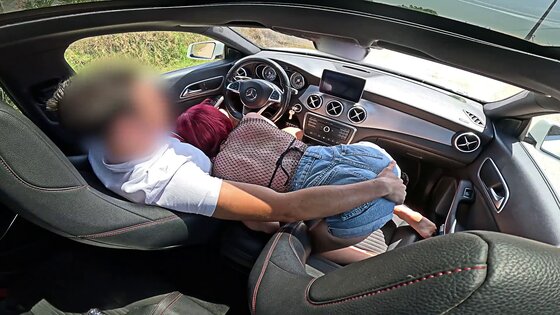 car amateur gf blowjob and fuck in a car porn