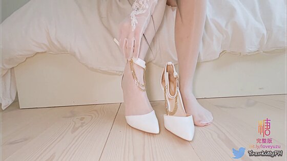 white stockings bride groom and maid of honor for some sex 1