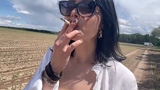 outdoor cigarette burn boobs porn videos