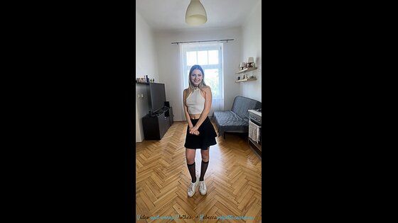 blonde girls submissive blowbang porn videos