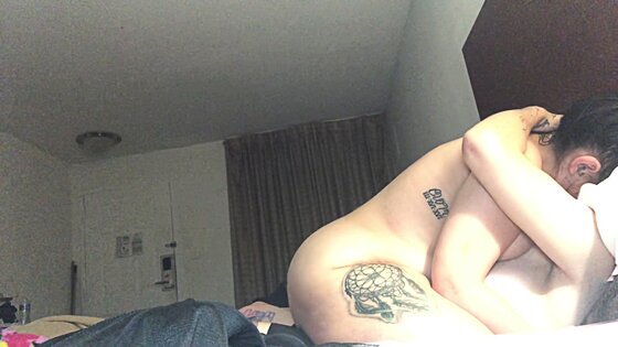 thick white girl lesbian strapon porno